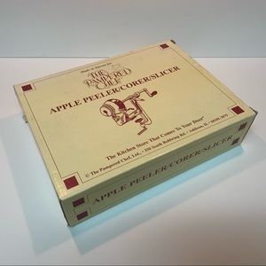 The Pampered Chef Apple Peeler/Corer/Slicer Set